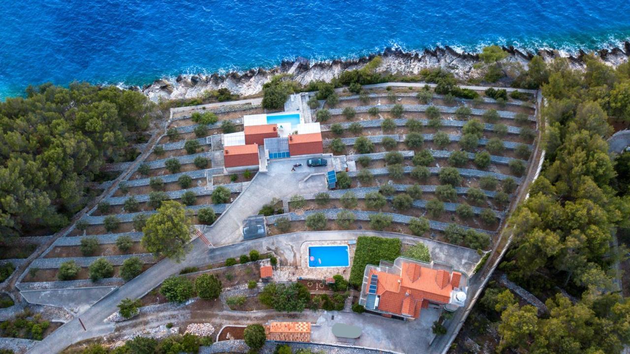 Unique Seaside Villa With Pool Vela Luka Εξωτερικό φωτογραφία
